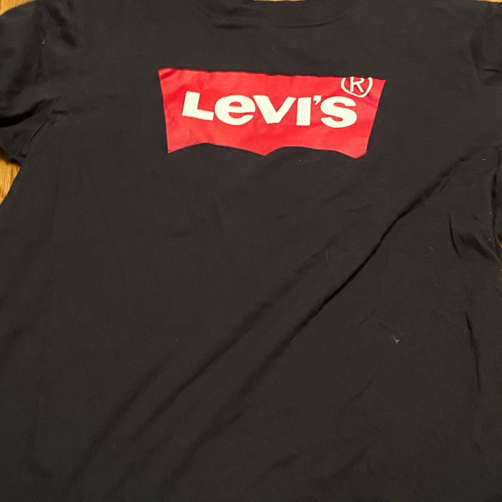 Levi Tee